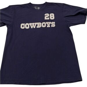 Dallas Cowboys Jones #28 size large short sleeve T-shirt EUC